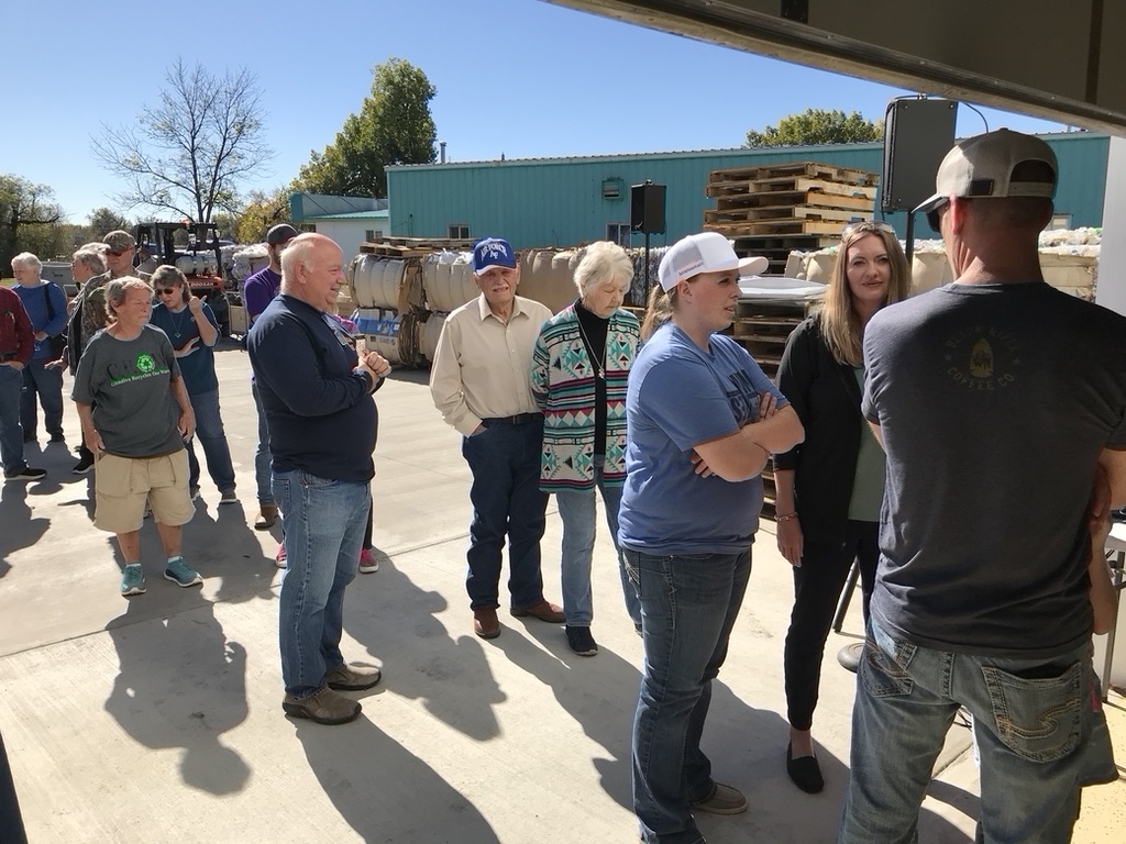 GROW open house lunch line for new recycling building.